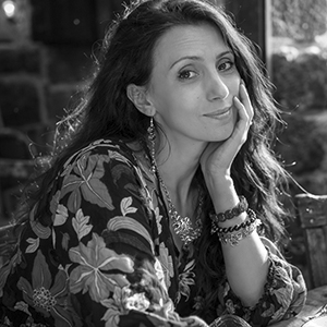 Porträtbild der Autorin.